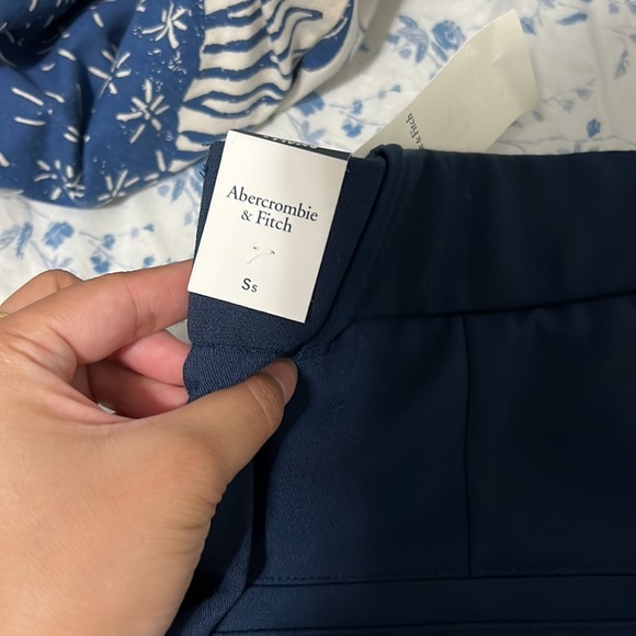 NWT abercrombie Tailored Wide Leg Pants size small short navy - Picture 4 of 7